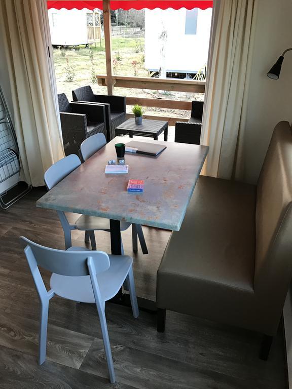 Chaletrent - Stacaravans Saint-Aygulf Hotel เฟรฌูส ภายนอก รูปภาพ